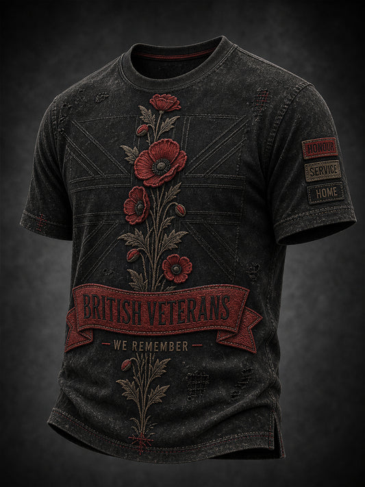Casual T-Shirt Featuring A Vintage-Style Commemorative Design